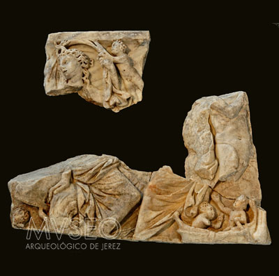 FRAGMENTS OF THE FRONT OF A ROMAN SARCOPHAGUS DEPICTING MARINE THIASOS