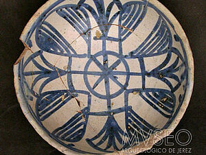 VALENCIAN BOWL IN SIMPLE BLUE STYLE